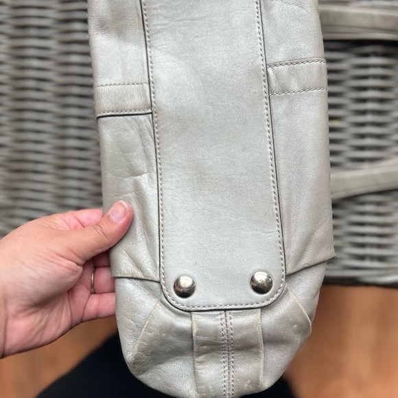 Authentic Coach purse - Picture 5 of 11